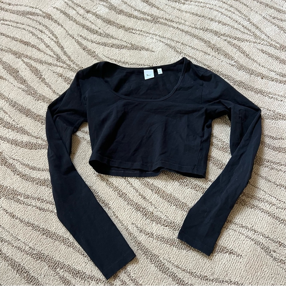TNA Black Long Sleeve Crop Top